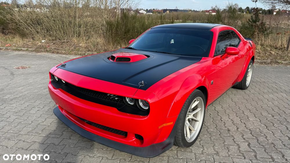 Dodge Challenger - 7