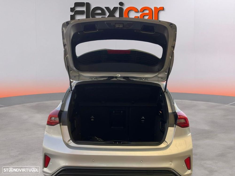 Ford Focus 1.0 EcoBoost MHEV ST-Line - 9