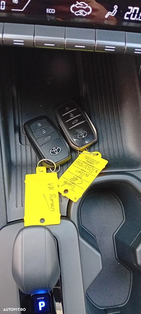 Toyota C-HR 1.8 HEV 140 CP 4x2 CVT Exclusive - 8