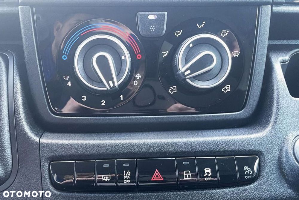 Citroën Jumper L3H2 2.2 140KM - 10