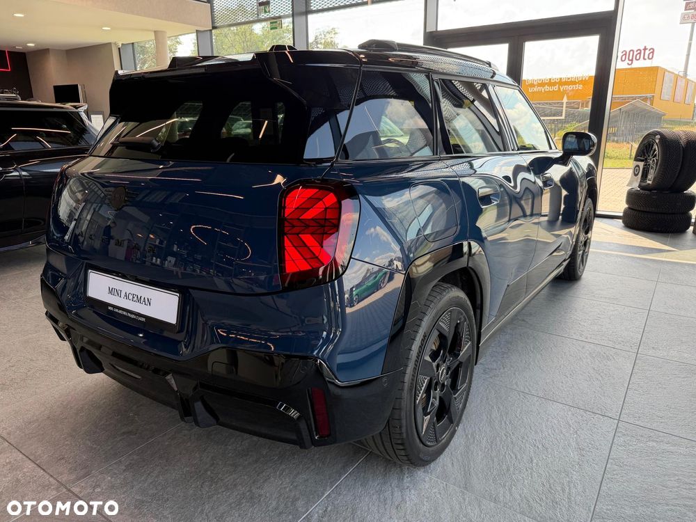 MINI Aceman E John Cooper Works Trim - 3