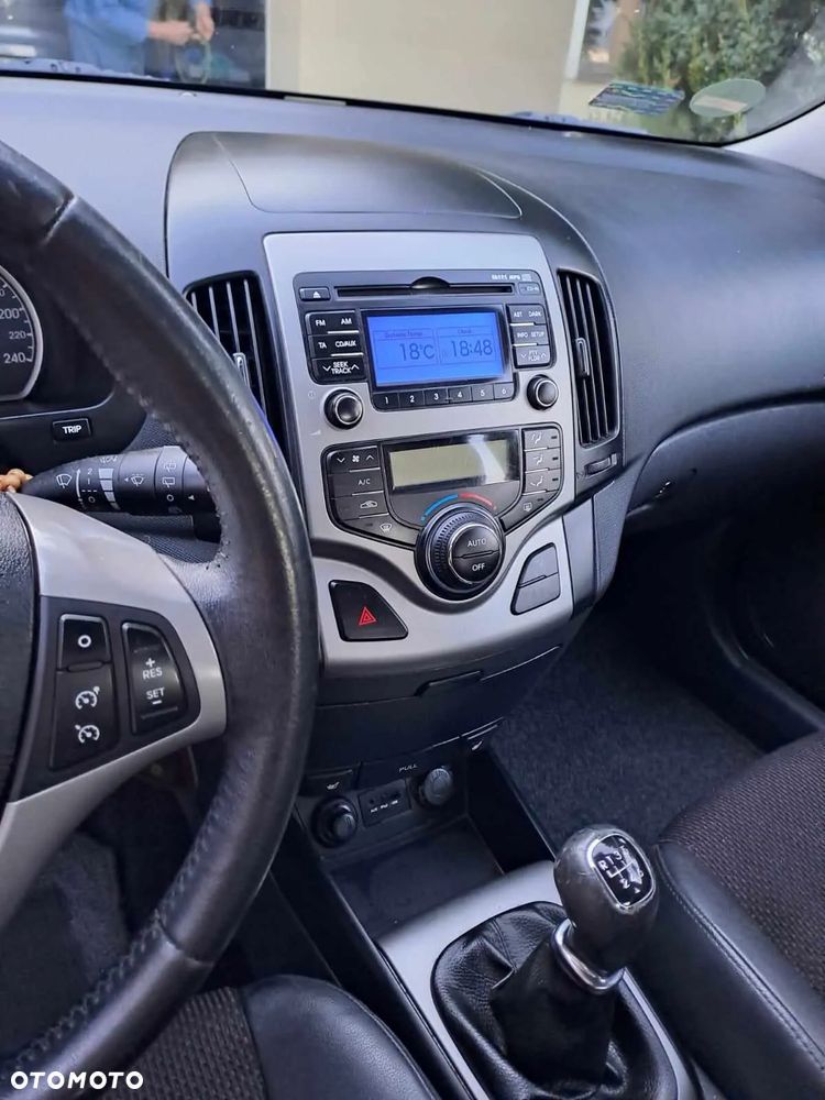 Hyundai i30 1.6 CRDi Base - 6