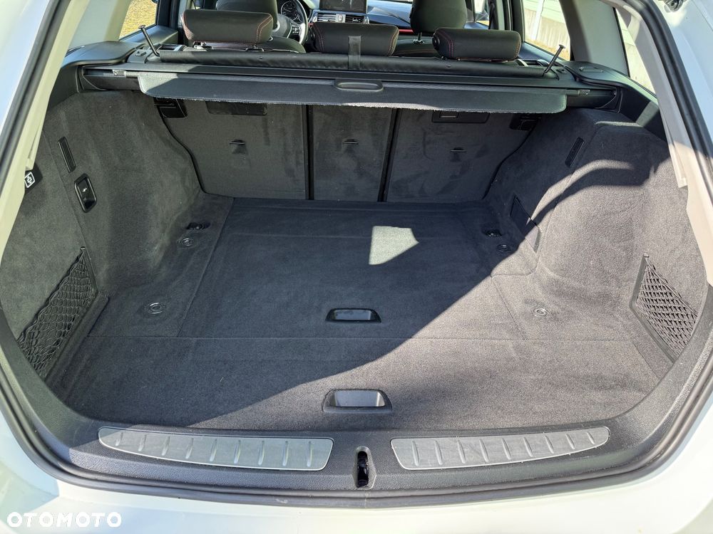 BMW Seria 3 320d Sport Line - 18