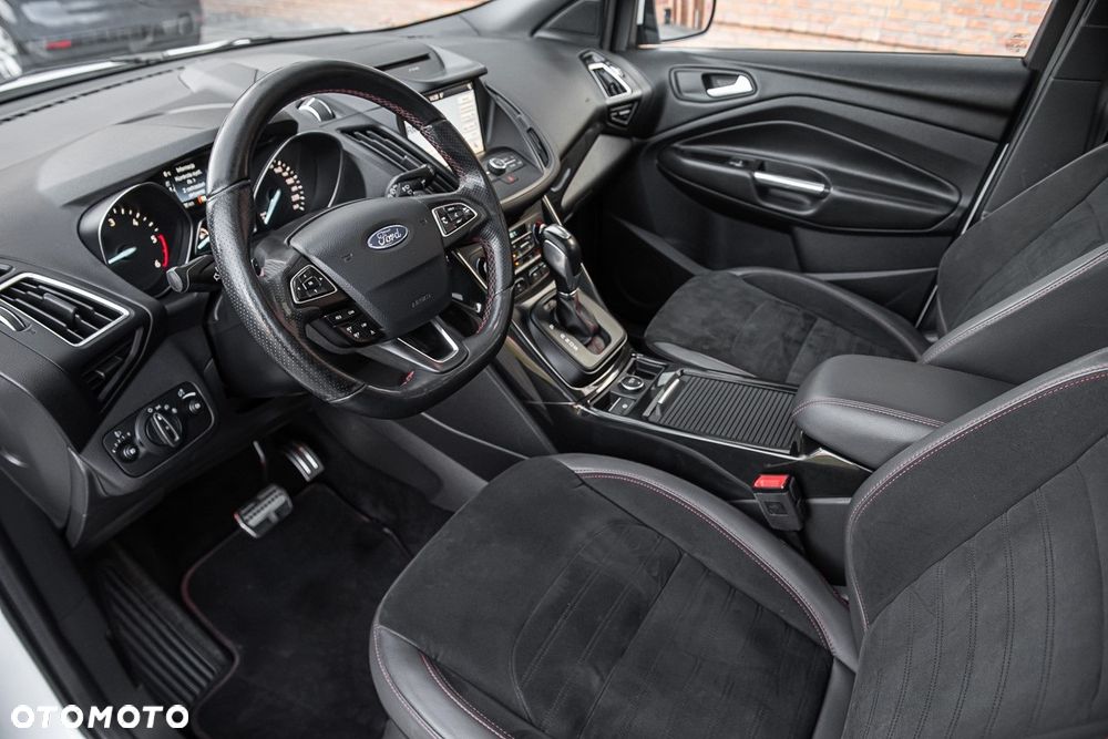 Ford Kuga 2.0 TDCi AWD ST-Line - 15