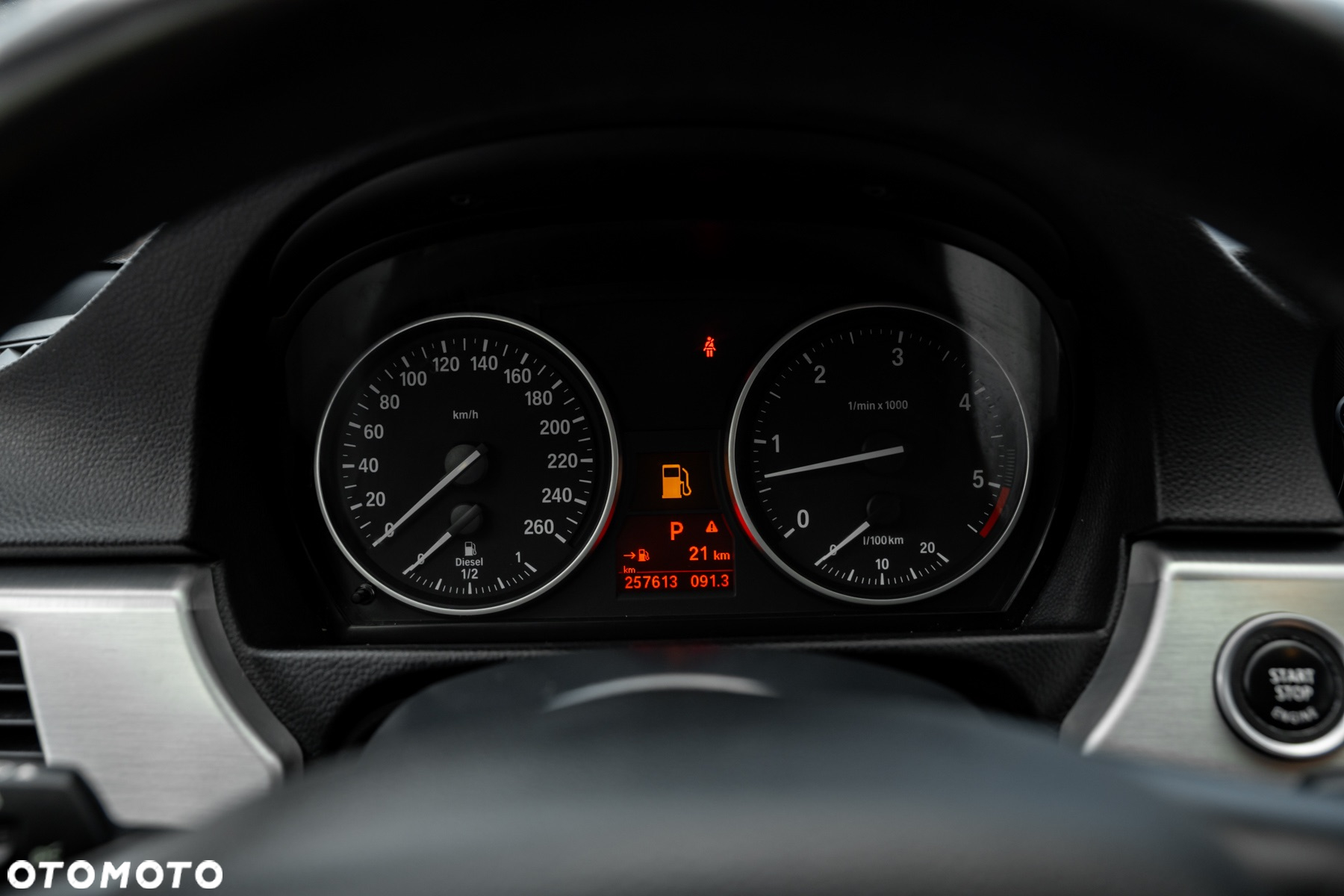 BMW Seria 3 330d xDrive DPF Touring Edition Sport - 29