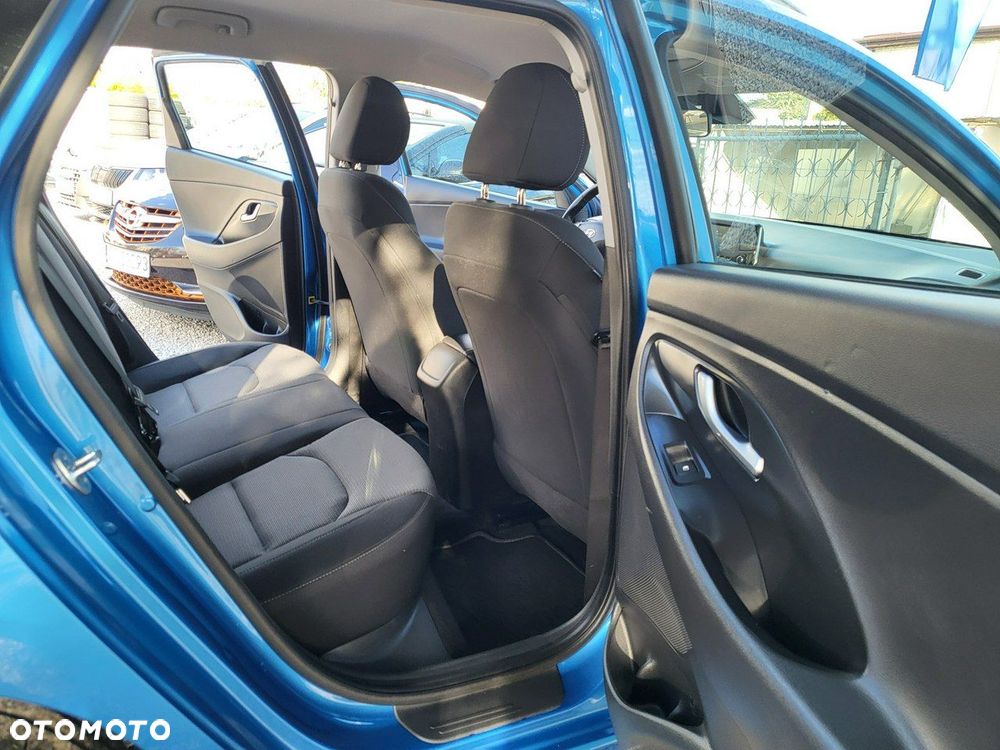 Hyundai i30 - 21