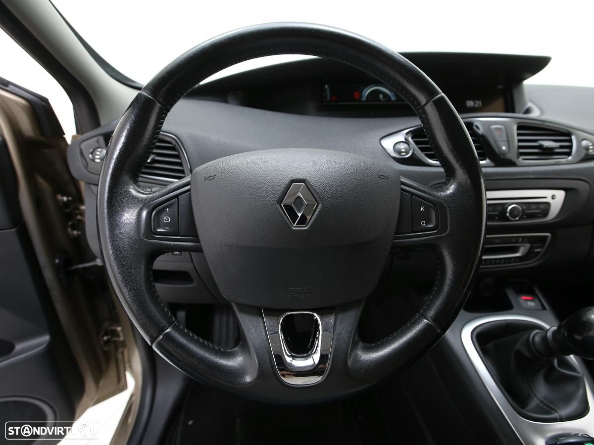 Renault Mégane Scénic - 19