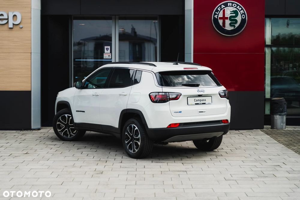 Jeep Compass - 13