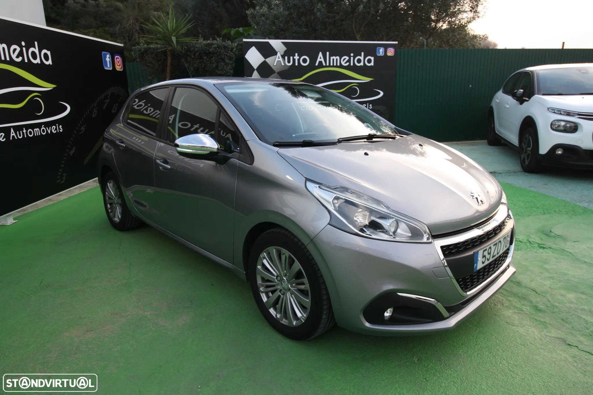Peugeot 208 1.5 BlueHDi Signature - 9