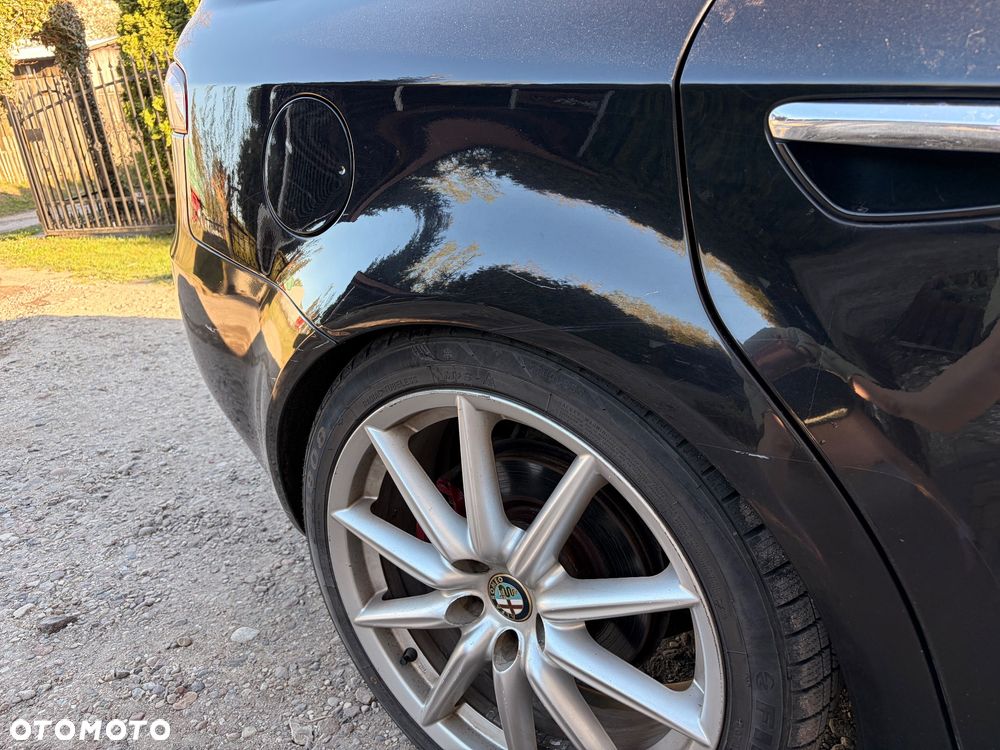 Alfa Romeo 159 2.4 JTDM 20V DPF Q-Tronic ti - 19