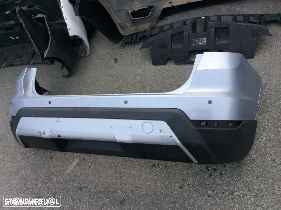 Parachoque seat arona - 2