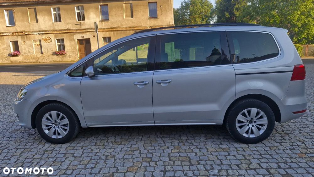 Volkswagen Sharan 2.0 TDI 4Motion BlueMotion Technology Highline - 6