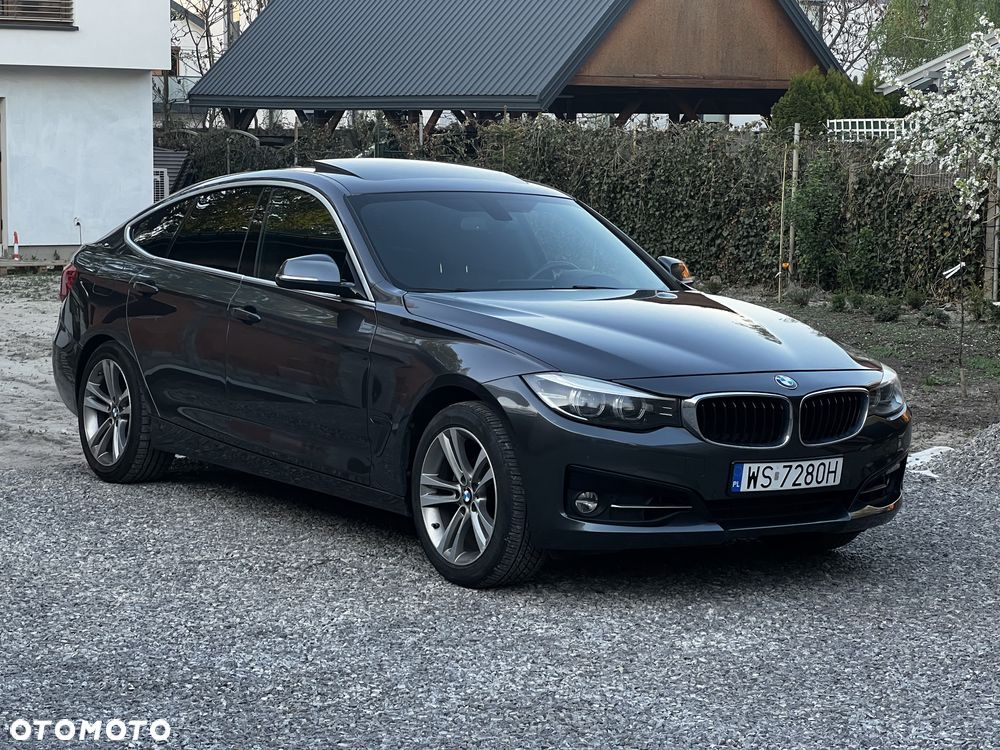 BMW 3GT 330i Sport Line - 1