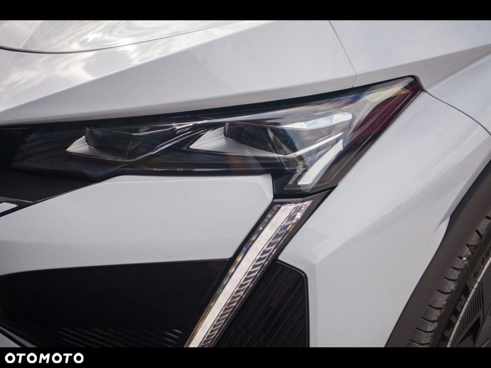 Peugeot 408 1.6 Plug-In Hybrid 225 Allure EAT8 - 21