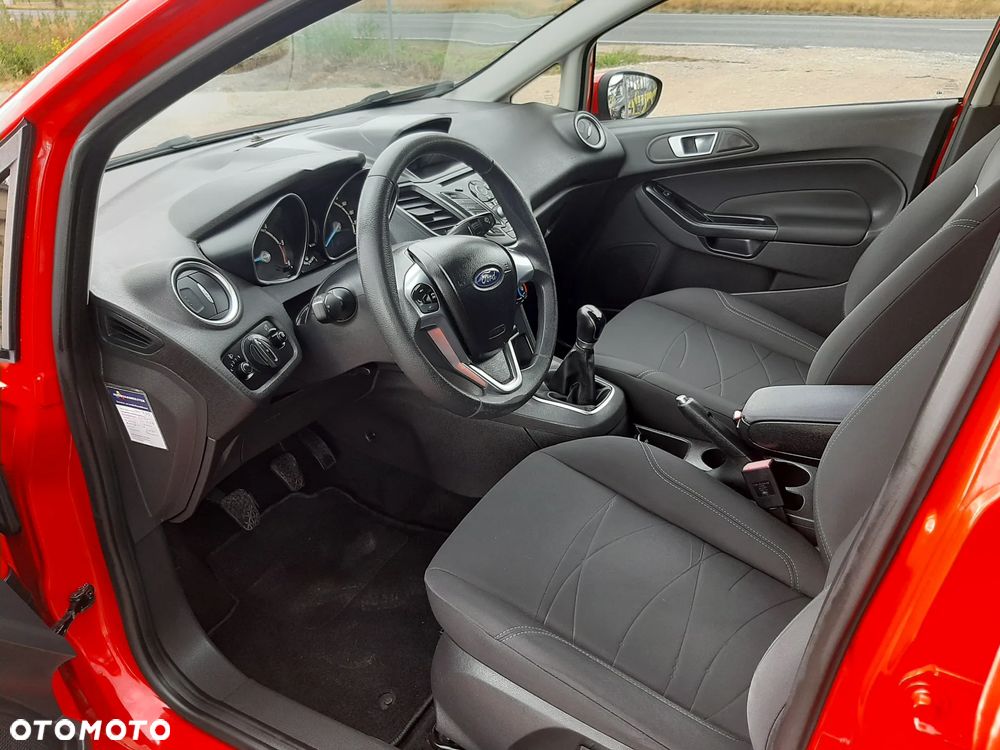 Ford Fiesta 1.6 TDCi DPF Trend - 23