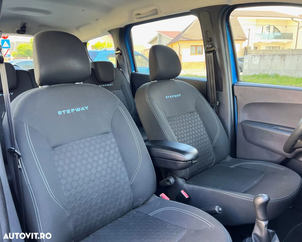 Dacia Lodgy TCe 115 Stepway - 8
