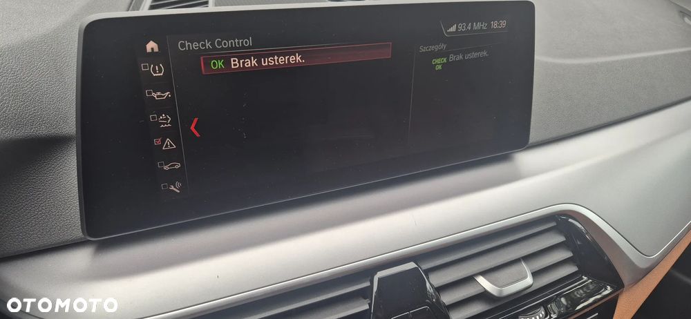 BMW Seria 5 520d Efficient Dynamics Luxury Line sport - 34