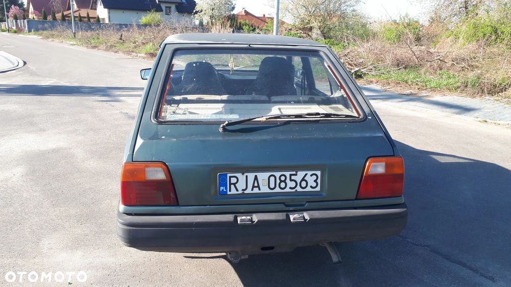 Polonez Caro - 8
