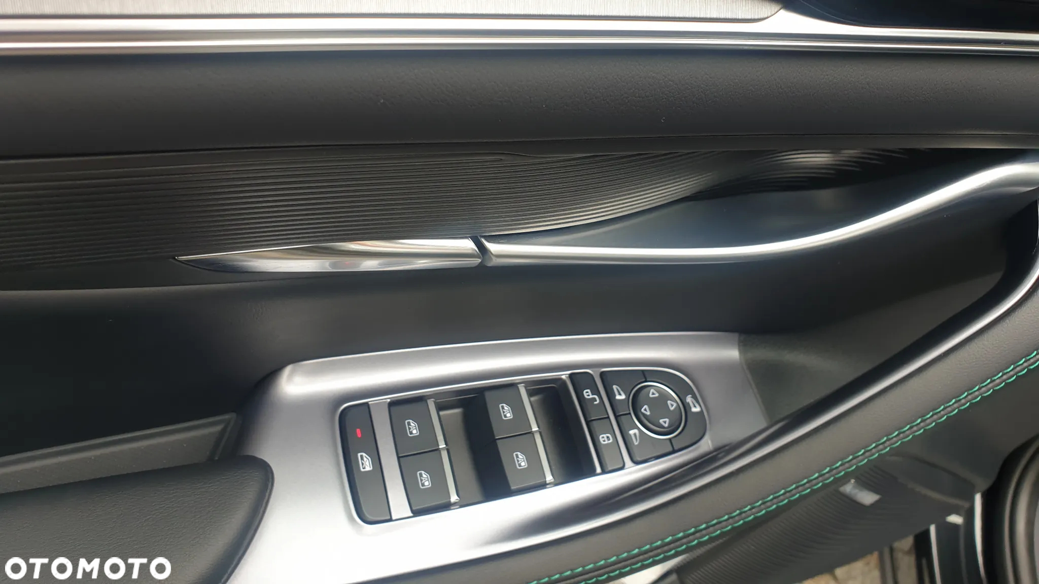 BYD Seal U 1.5T DM-i Design AWD - 16