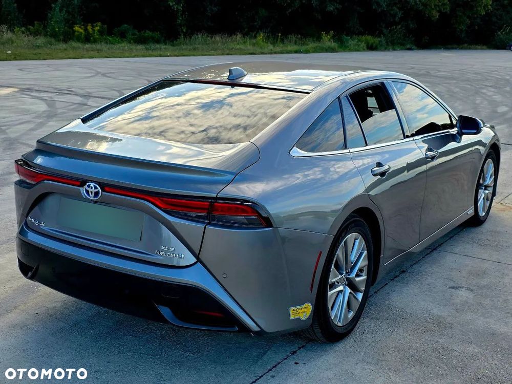 Toyota Mirai Prestige - 2