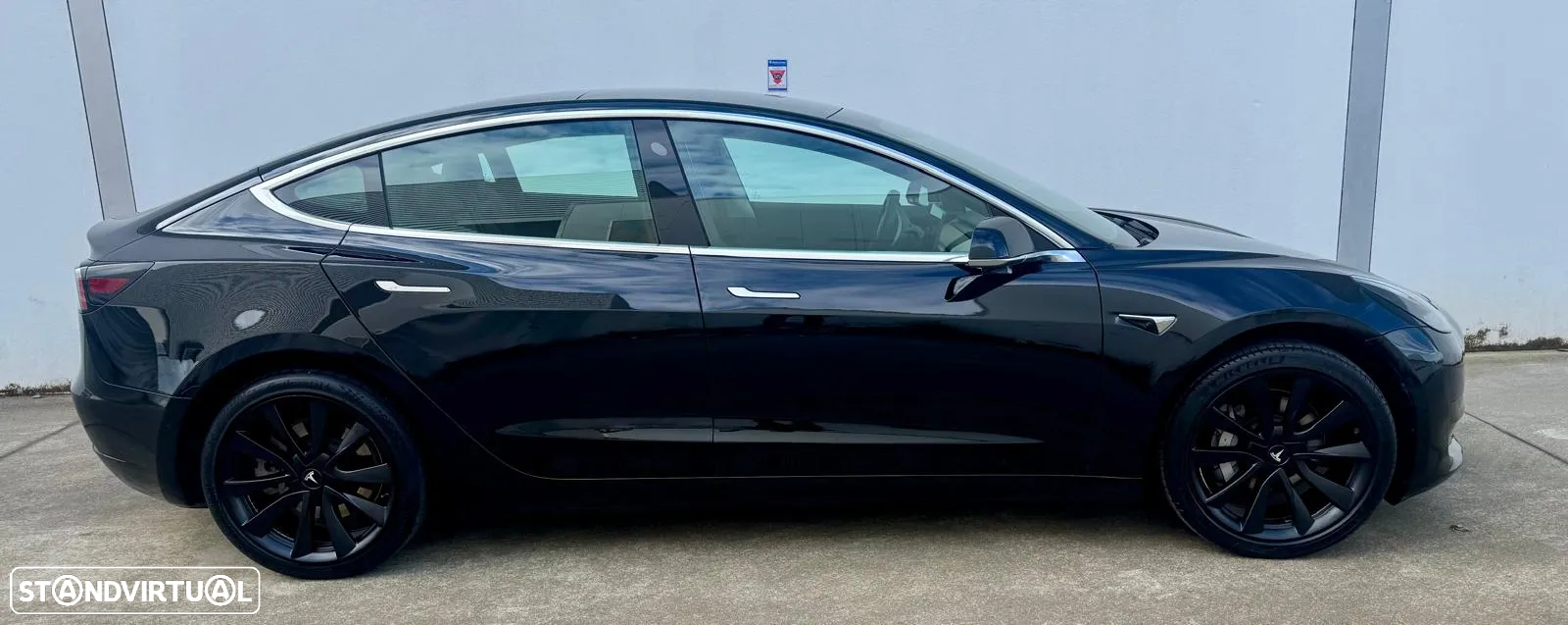 Tesla Model 3 Standard Range Plus RWD - 4