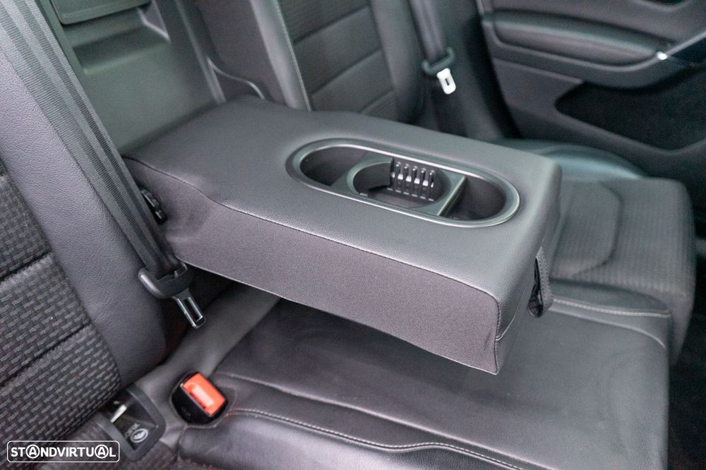 VW Golf Variant 1.6 TDi R-Line DSG - 53