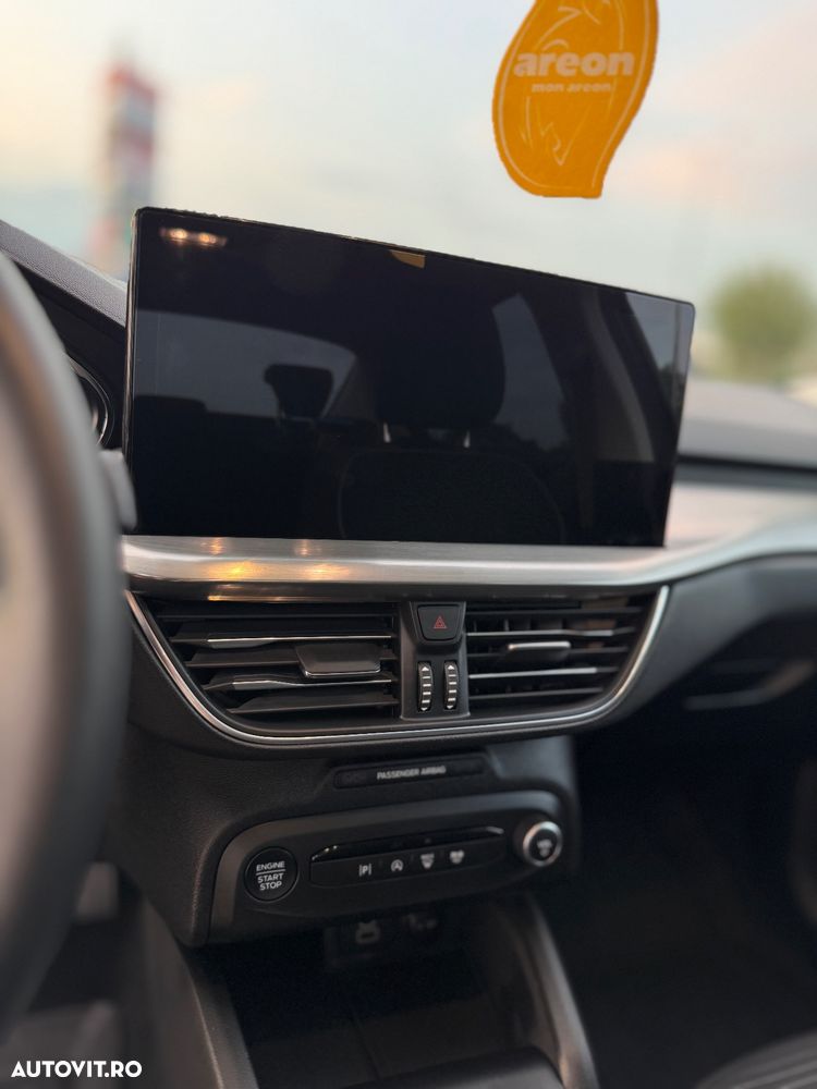 Ford Focus 1.5 EcoBlue 8AT Active - 13