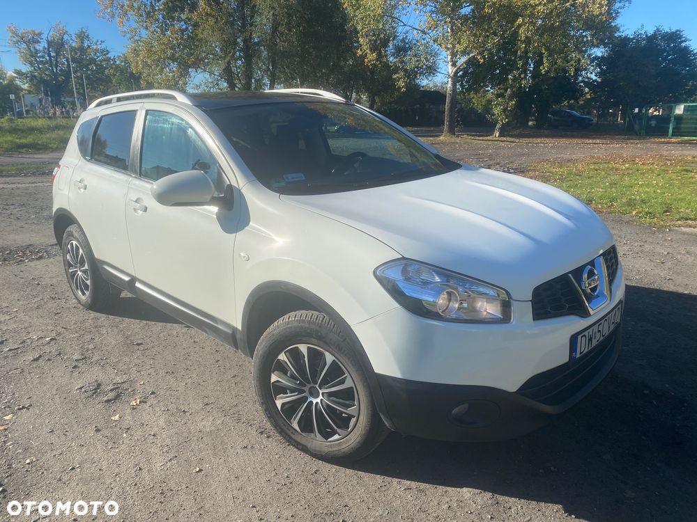 Nissan Qashqai - 1