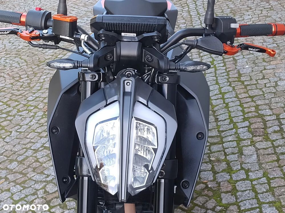 KTM Duke - 11