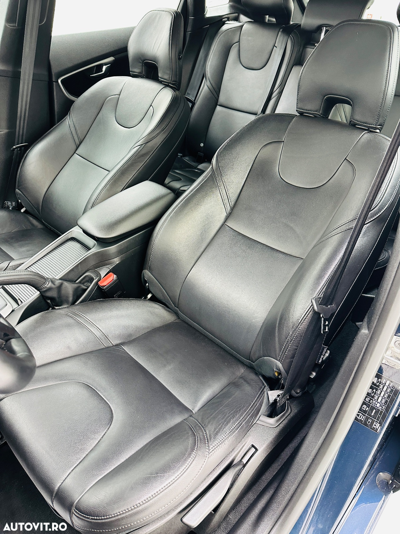 Volvo V40 D2 94g Kinetic - 17