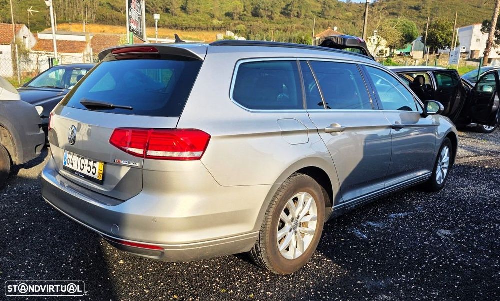VW Passat Variant 1.6 TDI BlueMotion - 6