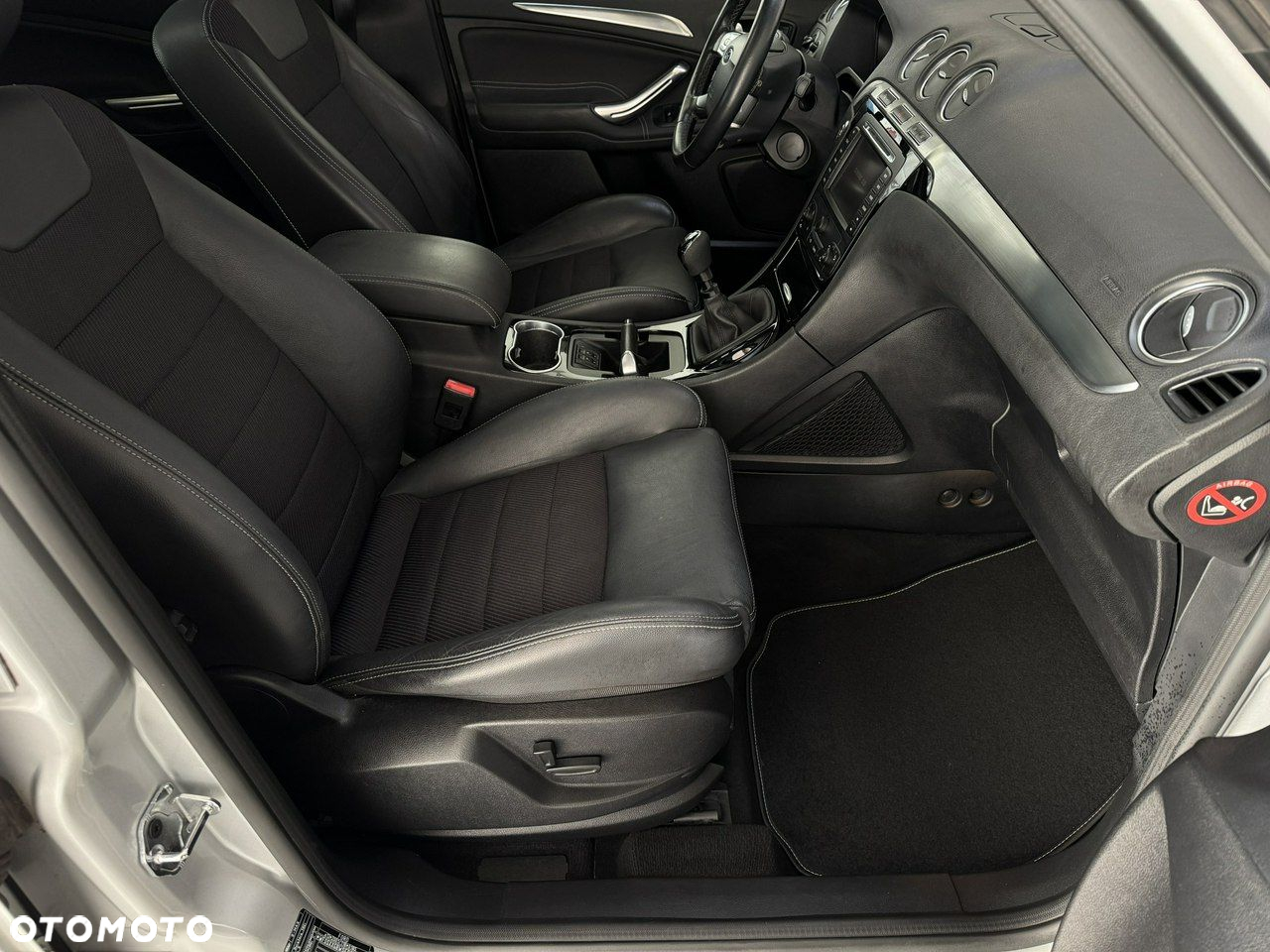 Ford S-Max 2.0 TDCi DPF Titanium X - 20