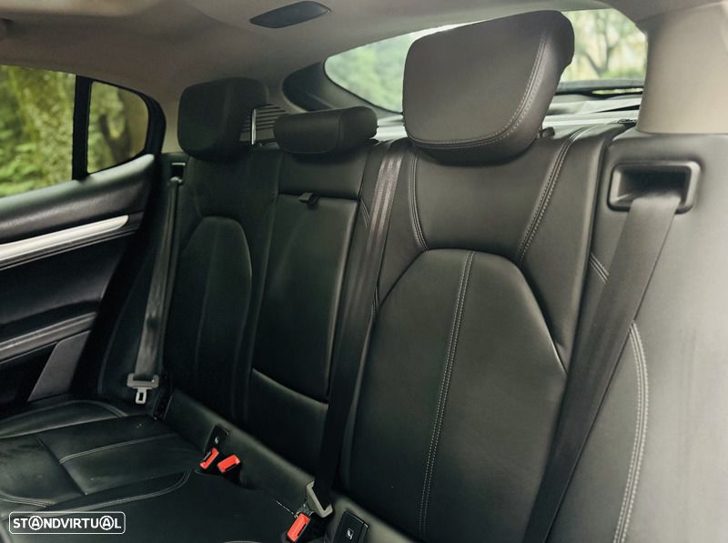 Alfa Romeo Stelvio 2.2 Diesel 16V AT8-Q4 Super - 8