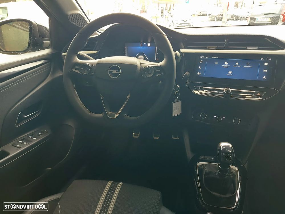 Opel Corsa 1.2 T GS - 12