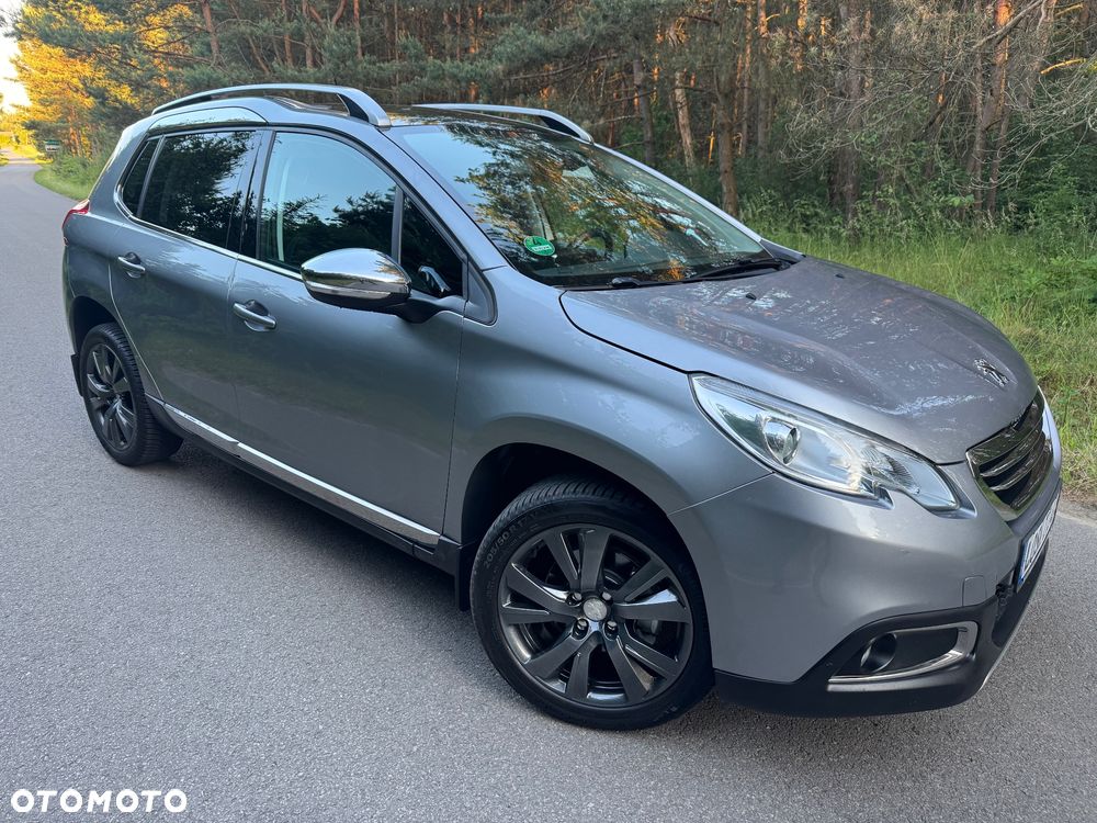 Peugeot 2008 1.6 BlueHDi Allure S&S - 20