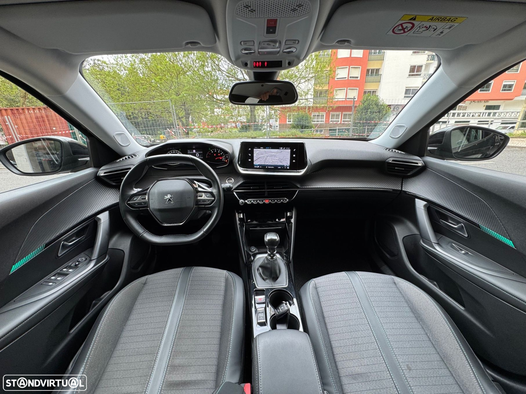 Peugeot 2008 BlueHDi 110 Allure - 31