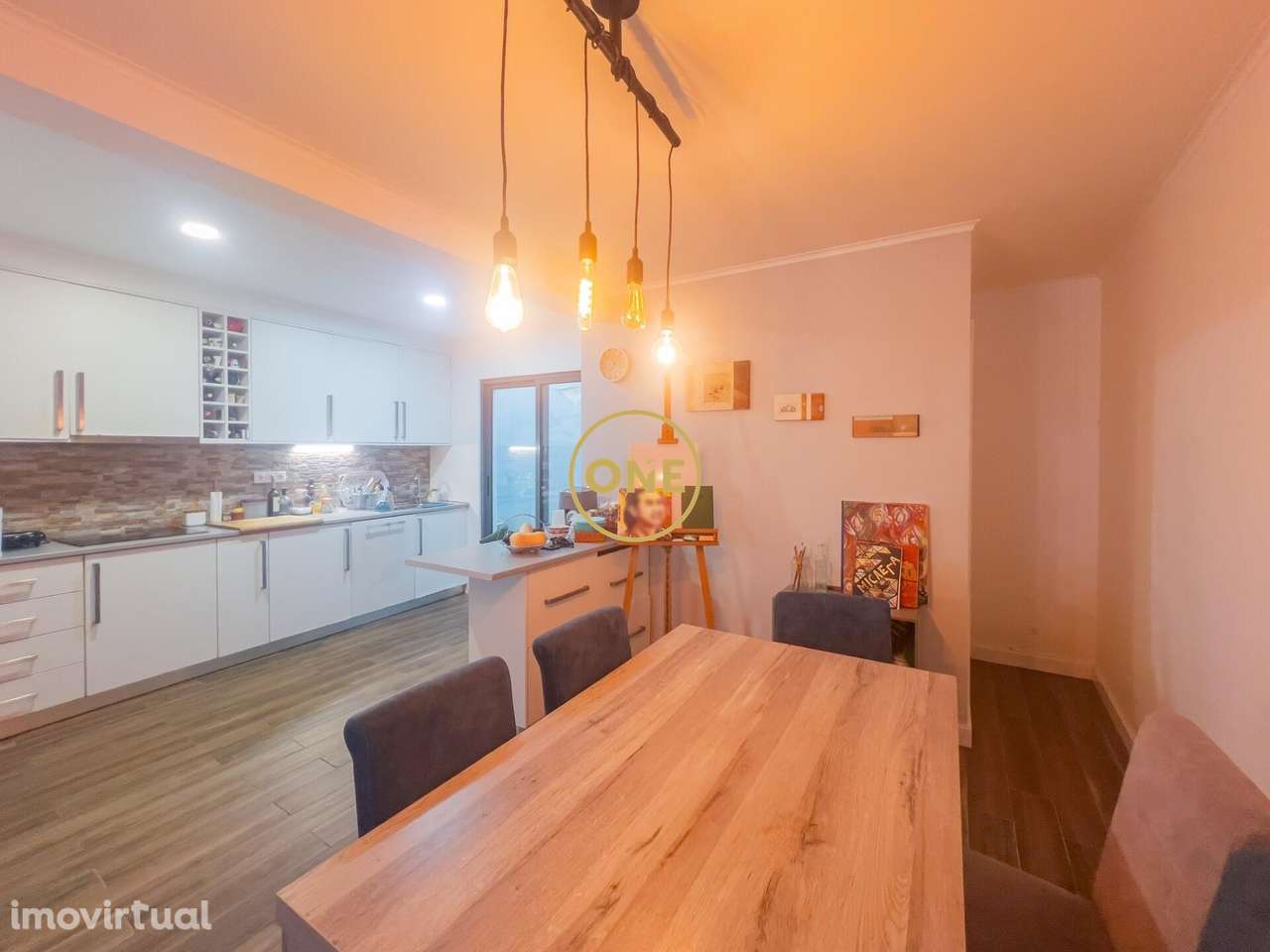 Moradia V2 + 1 com Terraço no Centro Histórico de Ponta Delgada - Grande imagem: 5/13