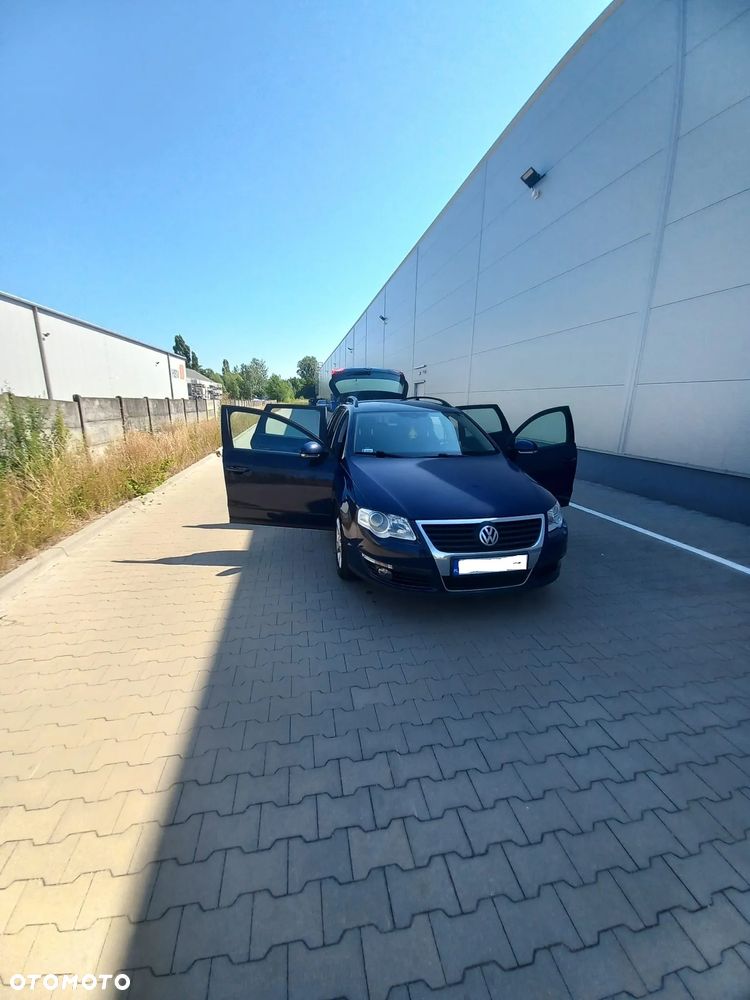 Volkswagen Passat - 29