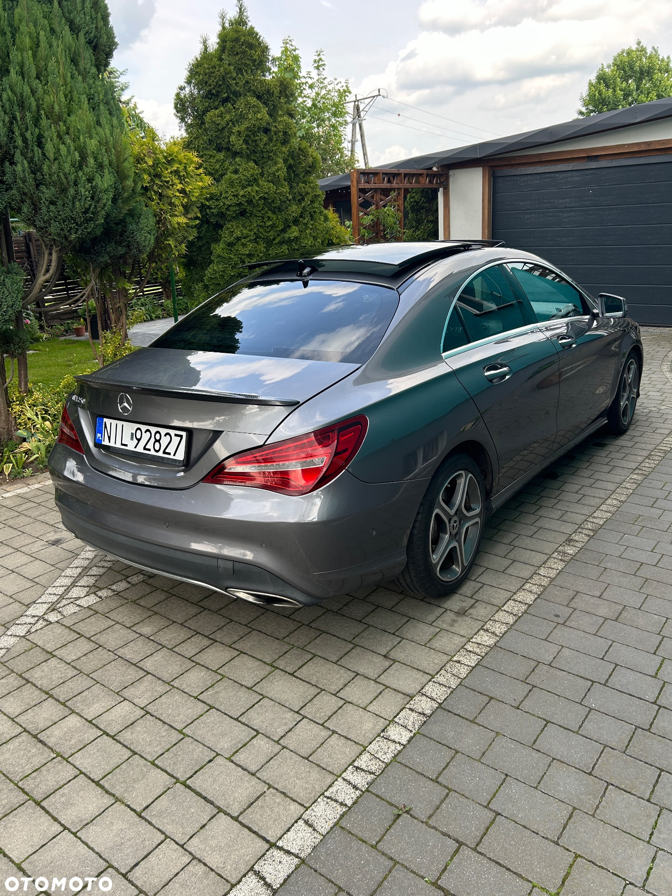 Mercedes-Benz CLA 250 7G-DCT - 7