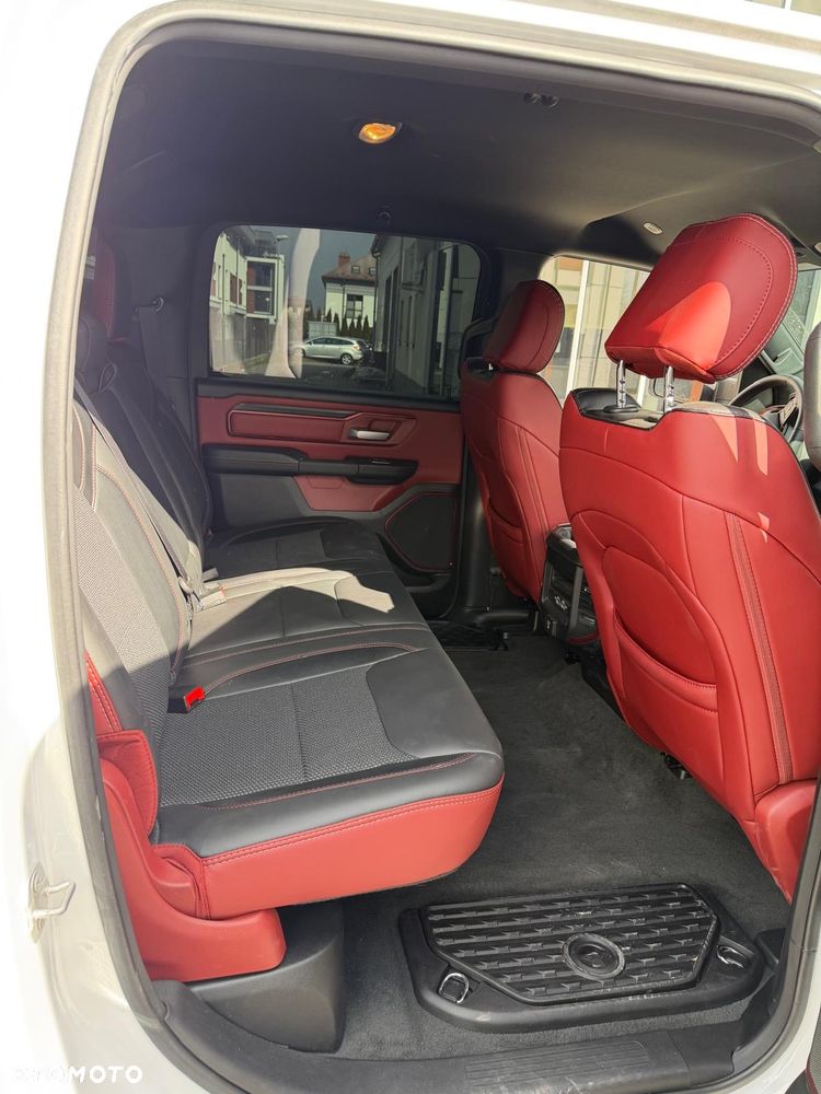RAM 1500 5.7 Crew Cab Rebel - 12