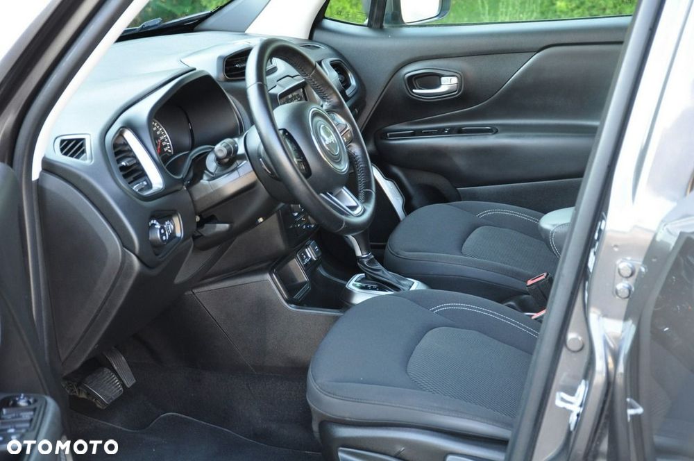 Jeep Renegade - 27
