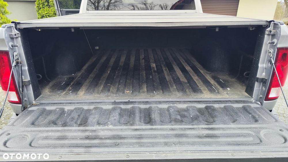 Dodge RAM 5.7 4x4 - 11