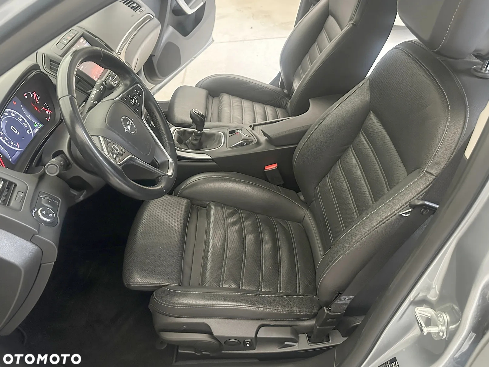Opel Insignia 2.0 CDTI Cosmo ecoFLEX S&S - 6