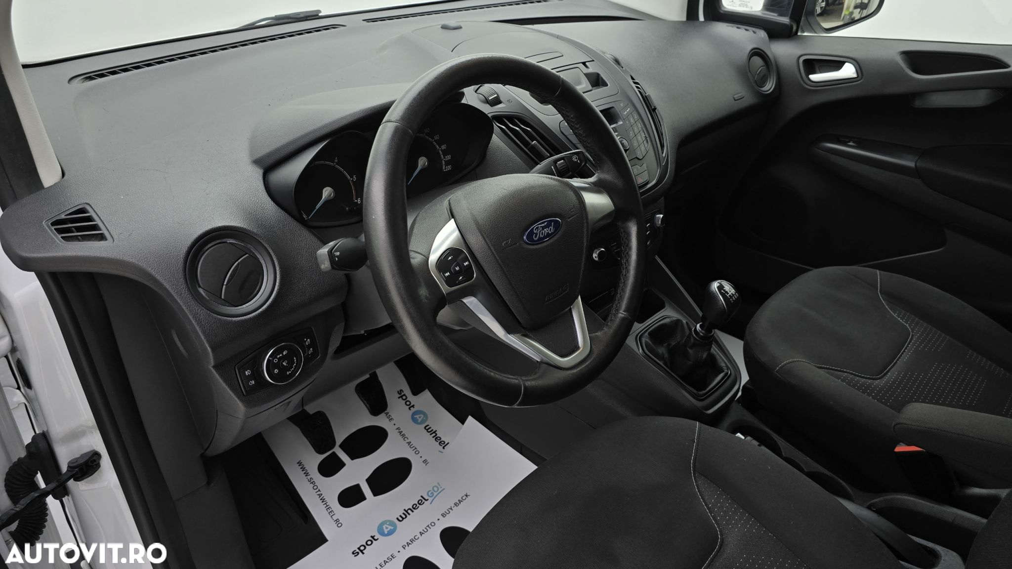 Ford Transit - 13