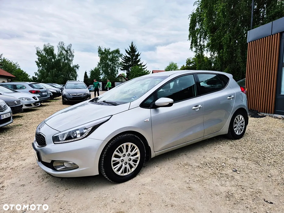 Kia Ceed Cee'd 1.4 XL - 27