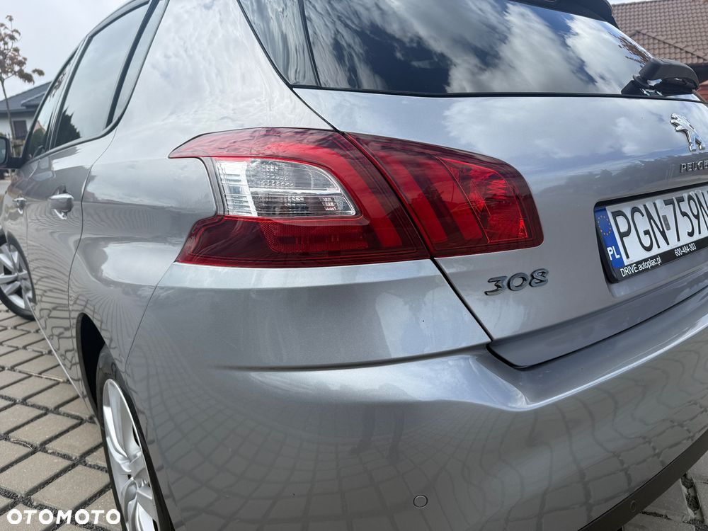 Peugeot 308 PureTech 110 Stop & Start Access - 21