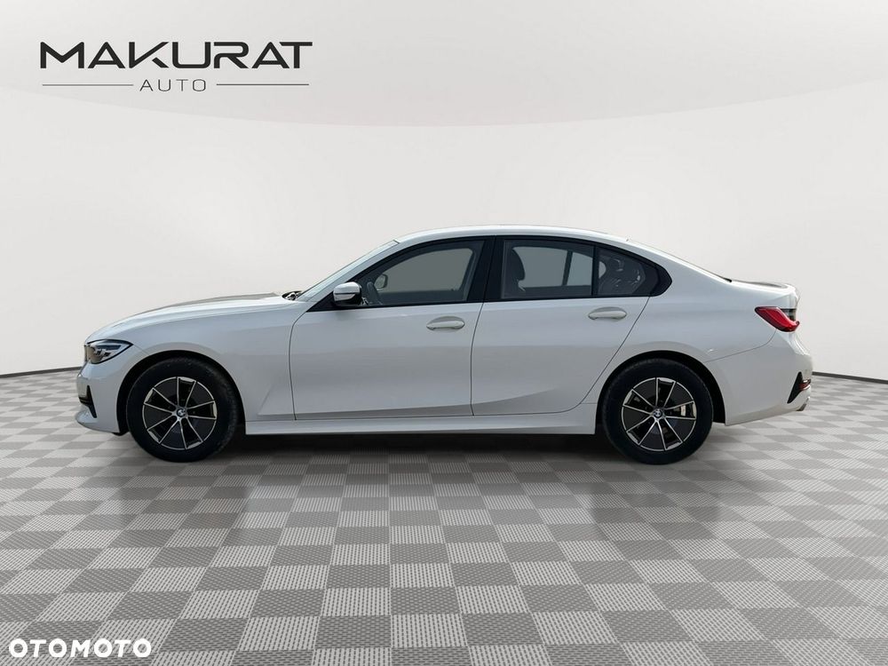 BMW Seria 3 318i - 10