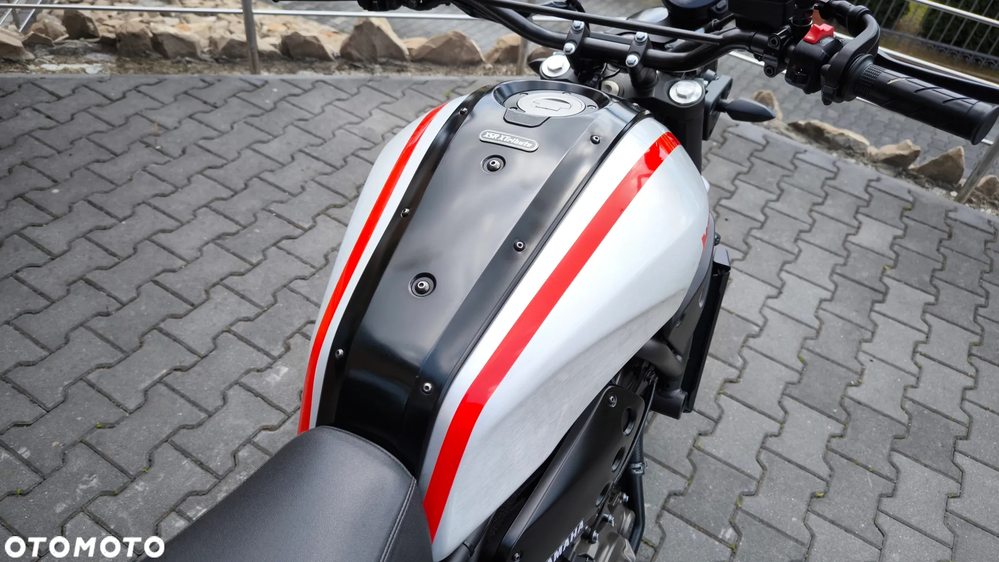 Yamaha XSR - 12