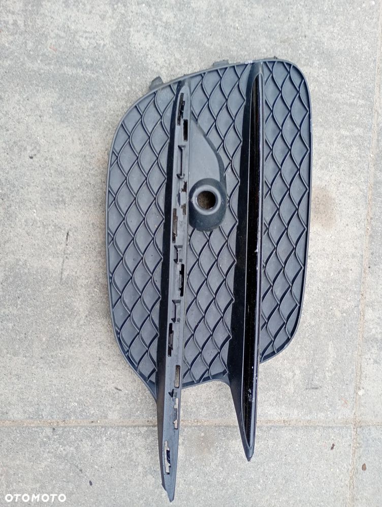 Dolna kratka zderzaka przedniego Przód Mercedes-Benz Vito W447 A4478851200 - 1