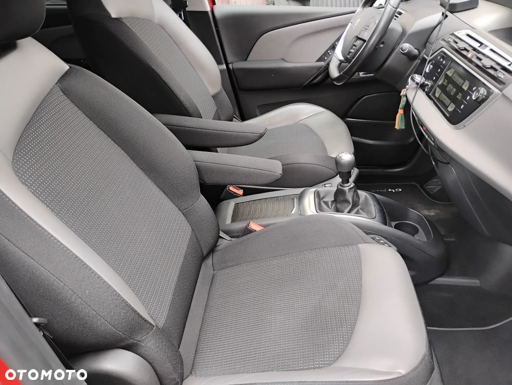 Citroën C4 Picasso BlueHDi 120 Exclusive - 24